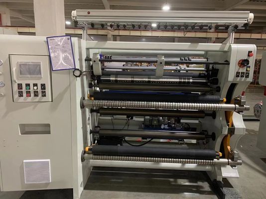 Mesin pemotong gulung kertas PVC PET PE Komposit Film Gulung Gulung