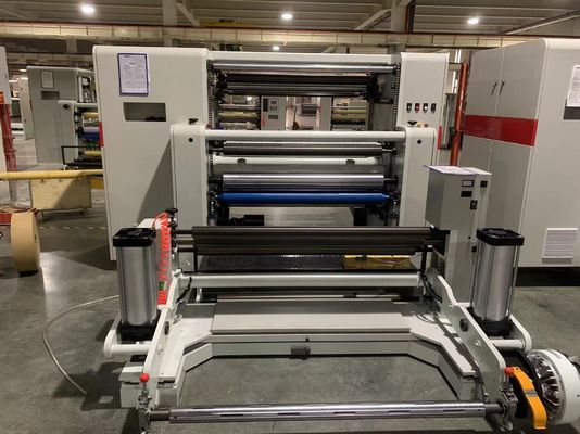 1300 Mesin High Speed Slitting Mesin Kraft Paper Cutting Mesin presisi tinggi